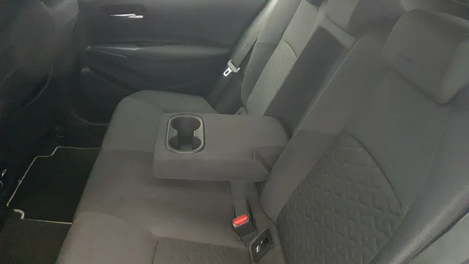 TOYOTA Corolla Corolla 2.0 Hybrid Comfort