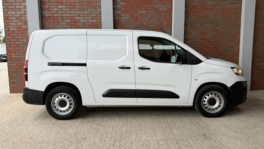 FIAT Doblo Cargo/Van Doblo Maxi Van EV