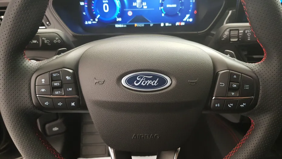 FORD Focus Focus 1.0 EcoBoost mHEV ST-Line X aut