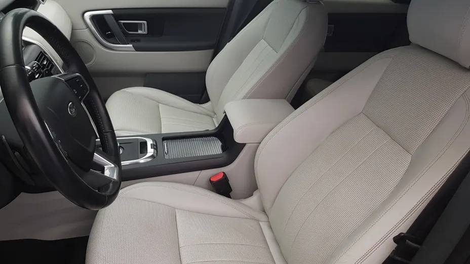LAND ROVER Discovery Sport Discovery Sport 2.0 TD4 HSE aut