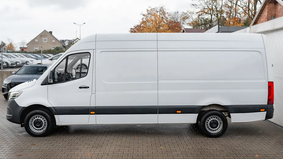 MERCEDES-BENZ Sprinter Sprinter 317 CDI 907.635 14m3