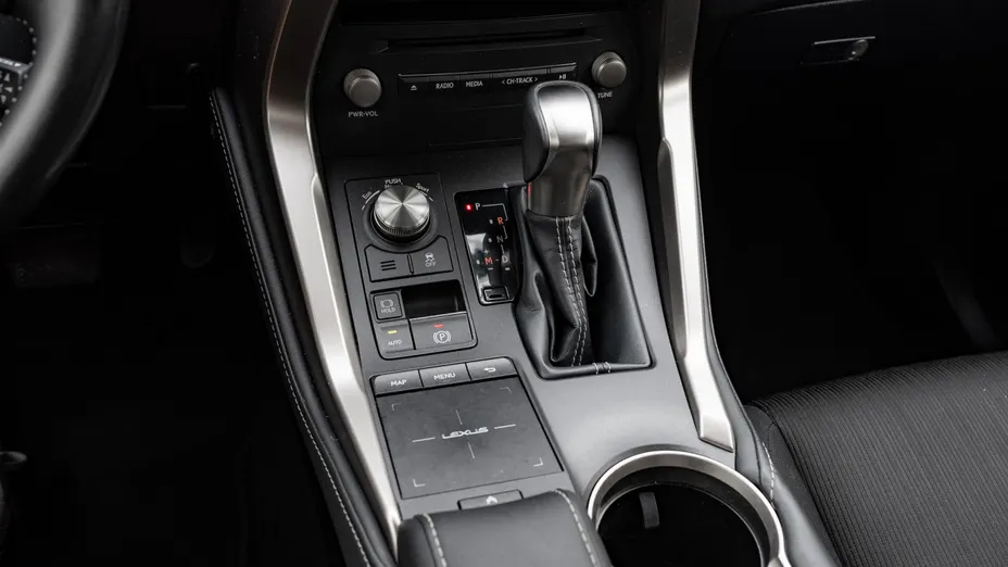 LEXUS NX NX 300 Elegance Optimum AWD