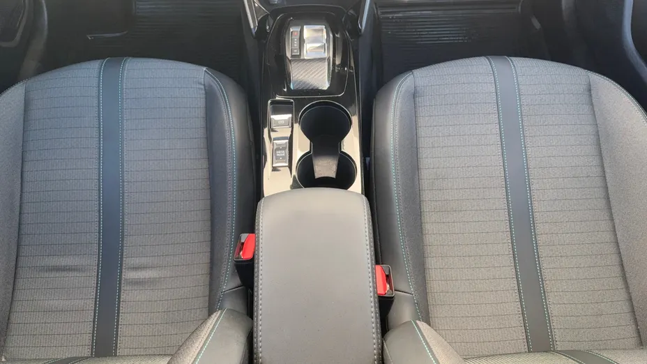 PEUGEOT 208 208 1.2 PureTech Allure Pack S&S EAT8