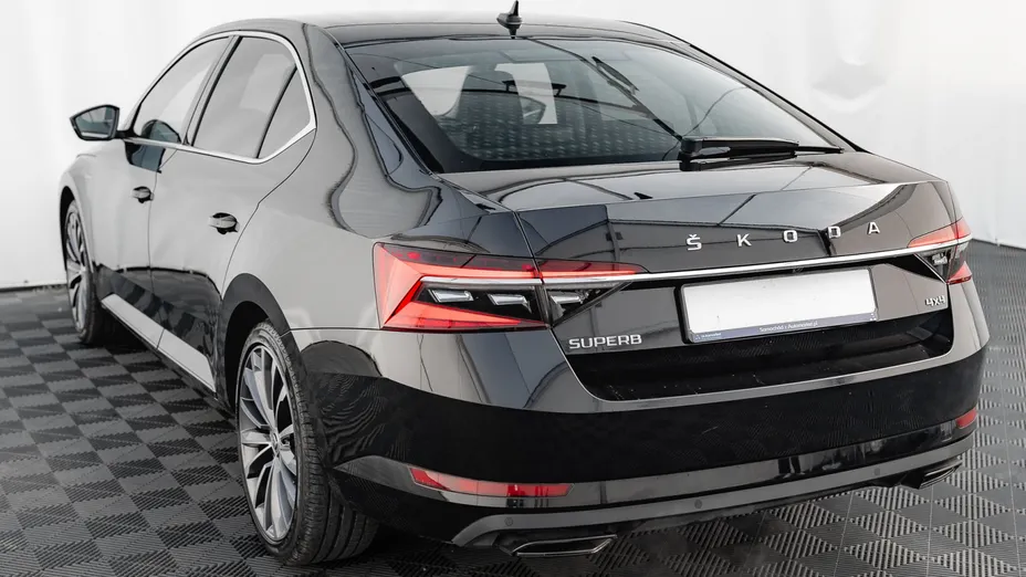 SKODA Superb Superb 2.0 TSI 4x4 L&K DSG