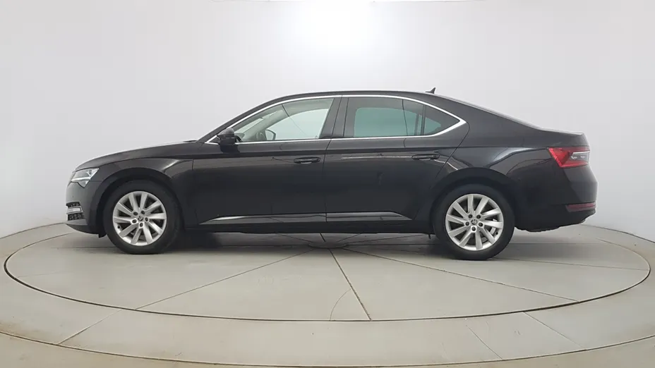 SKODA Superb Superb 2.0 TDI SCR Style DSG