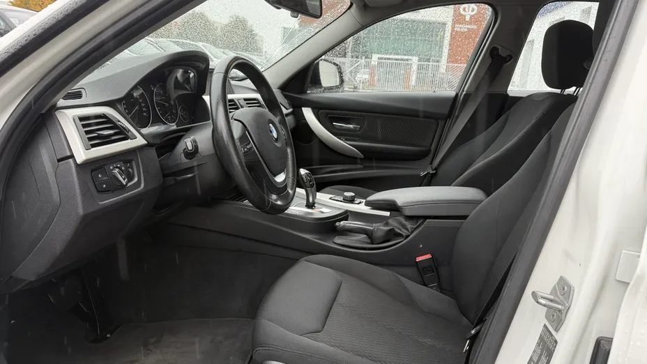 BMW Seria 3 316d aut