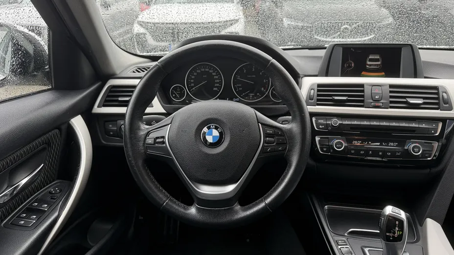 BMW Seria 3 316d aut
