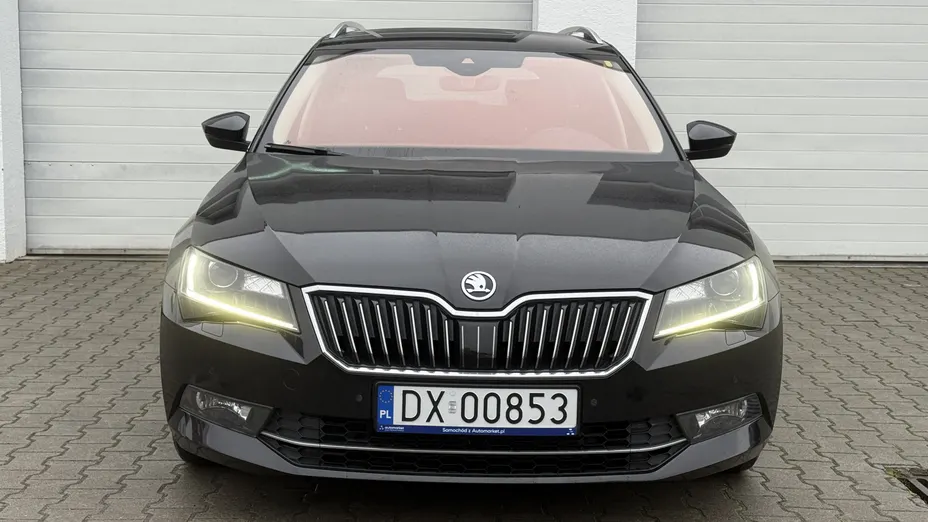 SKODA Superb Superb 2.0 TDI L&K DSG