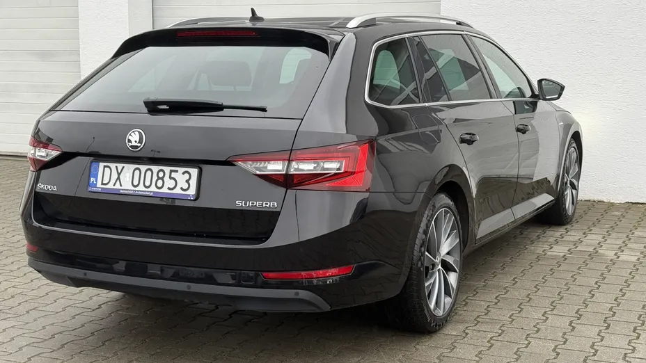 SKODA Superb Superb 2.0 TDI L&K DSG