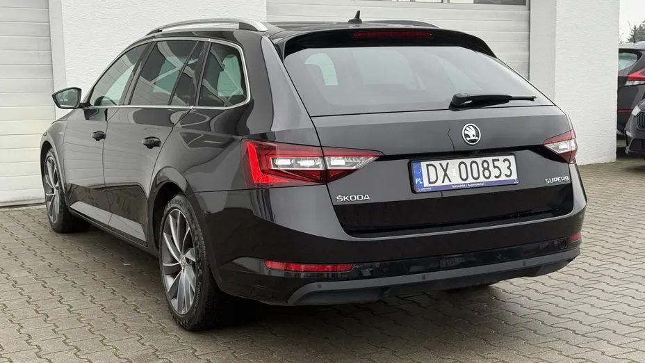 SKODA Superb Superb 2.0 TDI L&K DSG