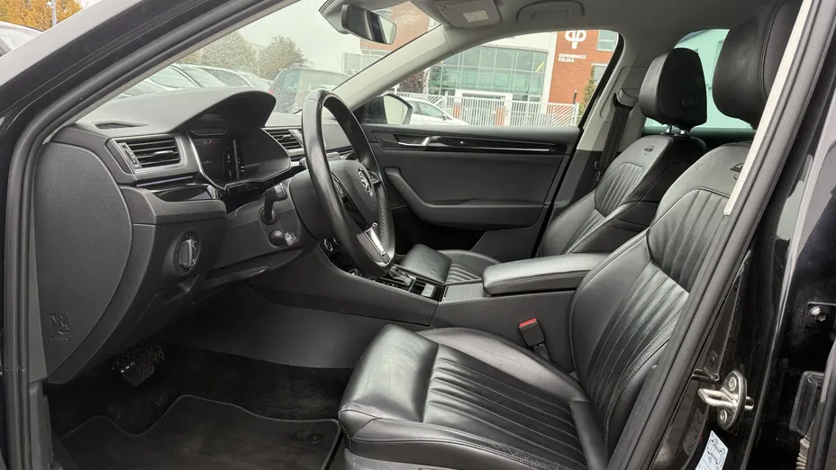 SKODA Superb Superb 2.0 TDI L&K DSG