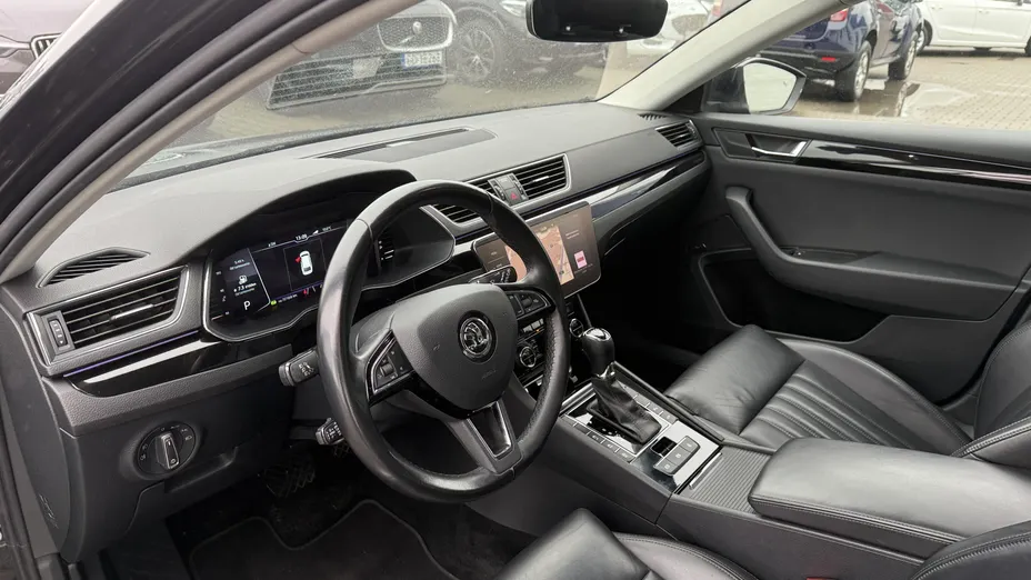SKODA Superb Superb 2.0 TDI L&K DSG