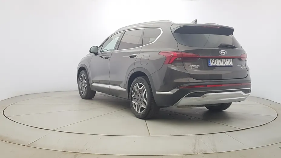 HYUNDAI Santa Fe Santa Fe 1.6 T-GDI HEV Platinum 4WD aut