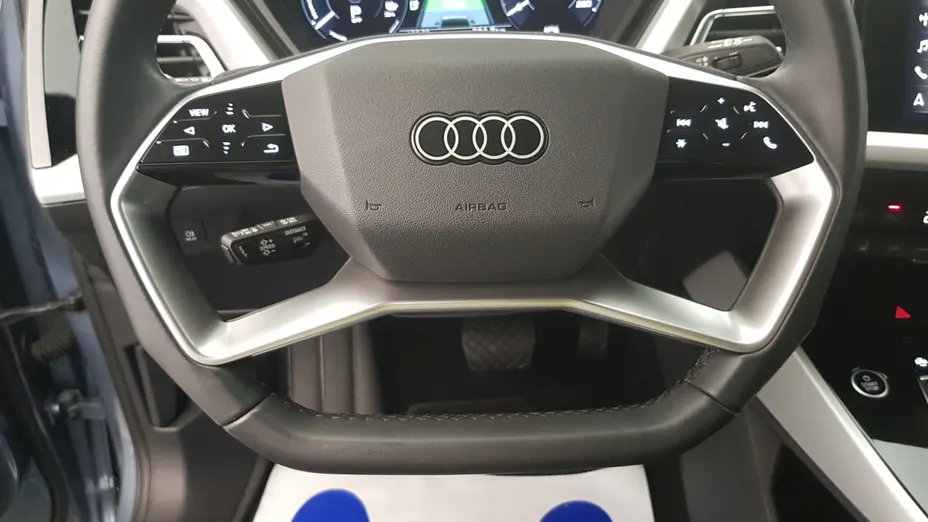 AUDI Q4 Q4 e-tron 40 77kWh Advanced