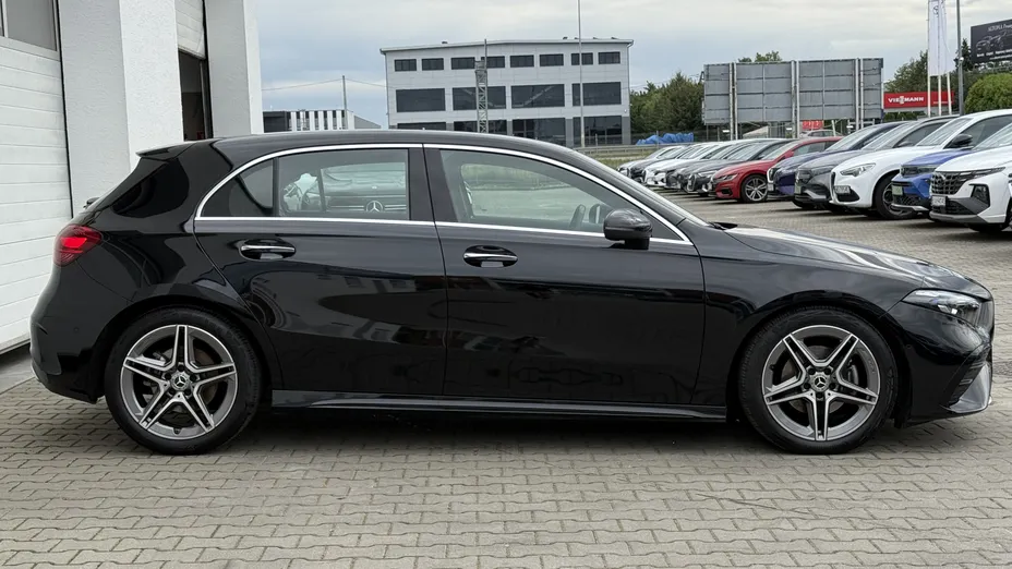 MERCEDES-BENZ A Klasa A 200 AMG Line 7G-DCT