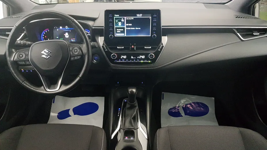 SUZUKI Swace Swace 1.8 Hybrid Premium Plus CVT