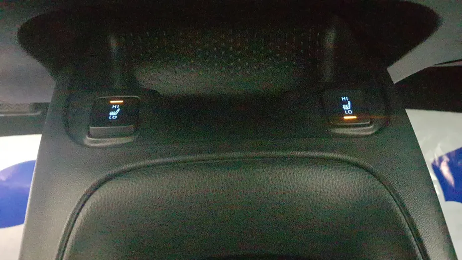 SUZUKI Swace Swace 1.8 Hybrid Premium Plus CVT