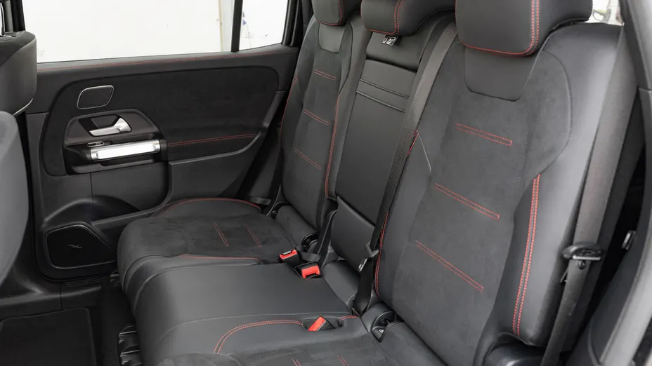 MERCEDES-BENZ EQB EQB 250 66.5kWh AMG