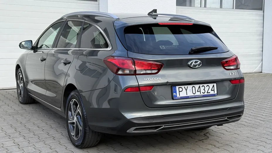 HYUNDAI i30 i30 1.0 T-GDI Smart
