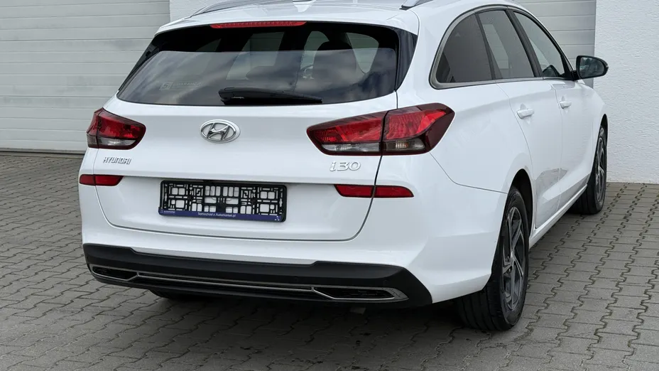 HYUNDAI i30 i30 1.0 T-GDI Smart