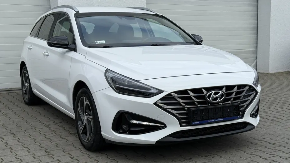 HYUNDAI i30 i30 1.0 T-GDI Smart