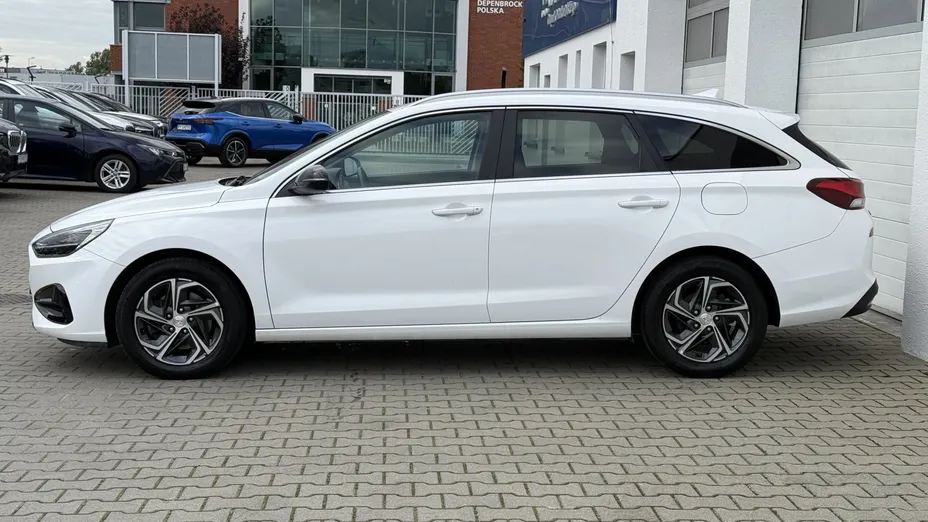 HYUNDAI i30 i30 1.0 T-GDI Smart