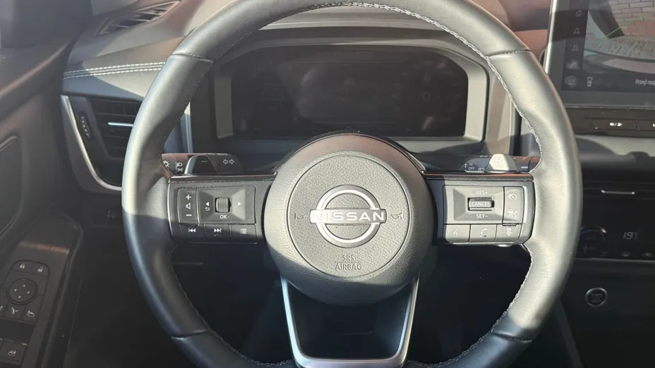 NISSAN Qashqai Qashqai 1.3 DIG-T mHEV N-Connecta Xtronic