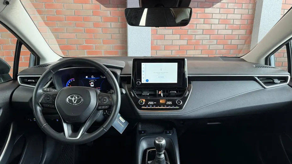 TOYOTA Corolla Corolla 1.5 Comfort