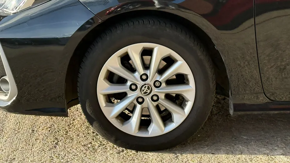 TOYOTA Corolla Corolla 1.5 Comfort