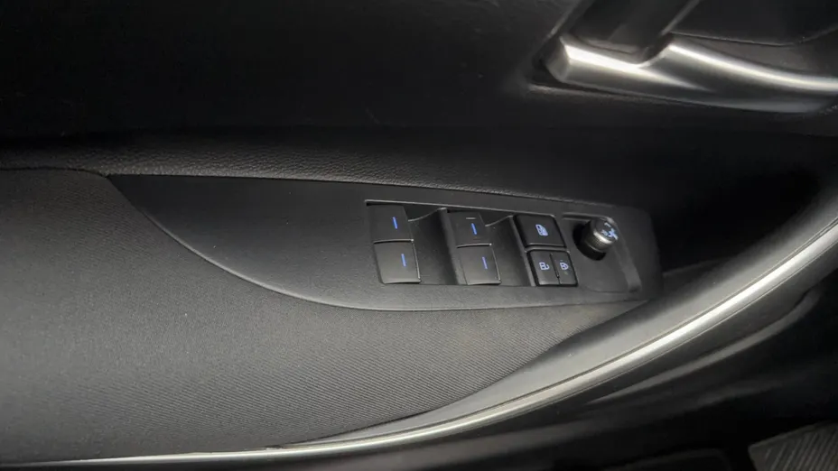 TOYOTA Corolla Corolla 1.6 Comfort MS