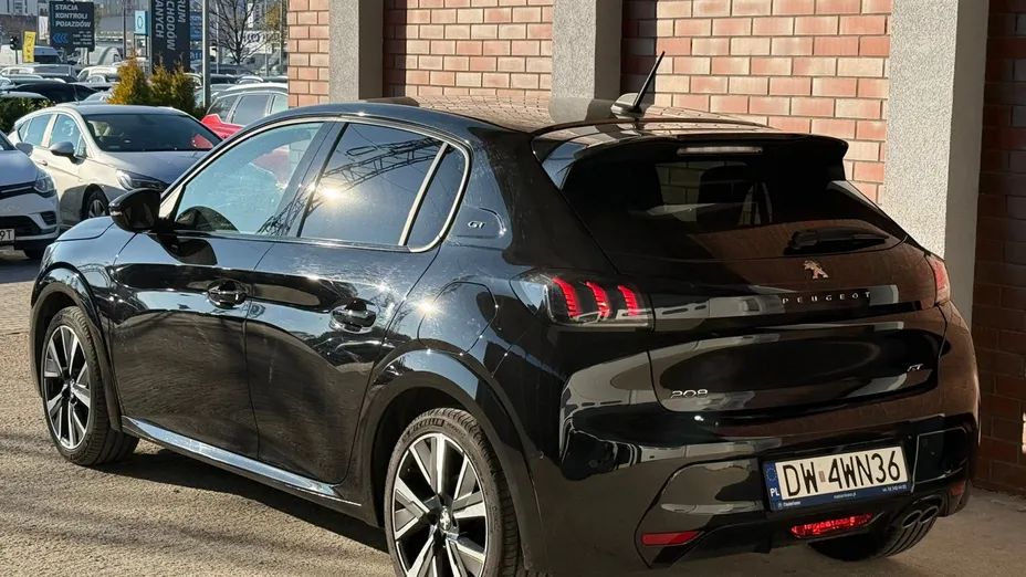 PEUGEOT 208 208 1.2 PureTech GT S&S EAT8