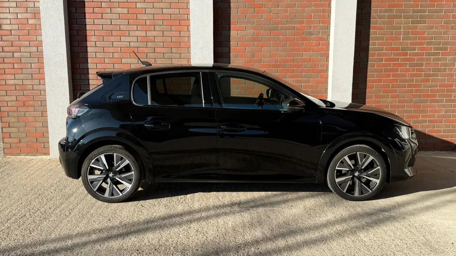 PEUGEOT 208 208 1.2 PureTech GT S&S EAT8