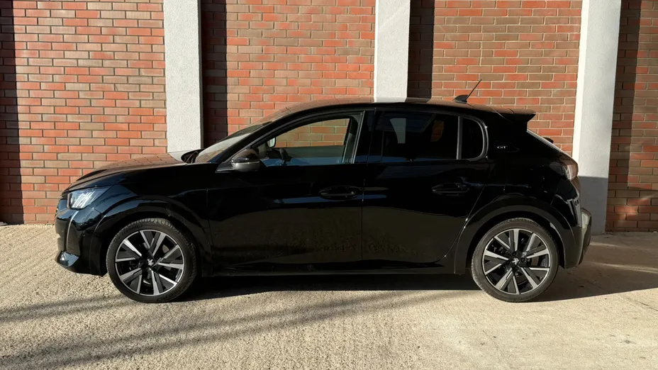 PEUGEOT 208 208 1.2 PureTech GT S&S EAT8