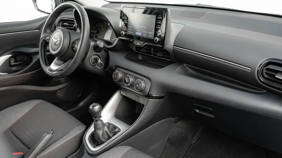 TOYOTA Yaris Yaris 1.5 Comfort