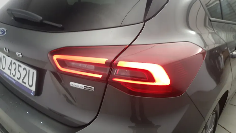 FORD Focus Focus 1.0 EcoBoost mHEV ST-Line X aut