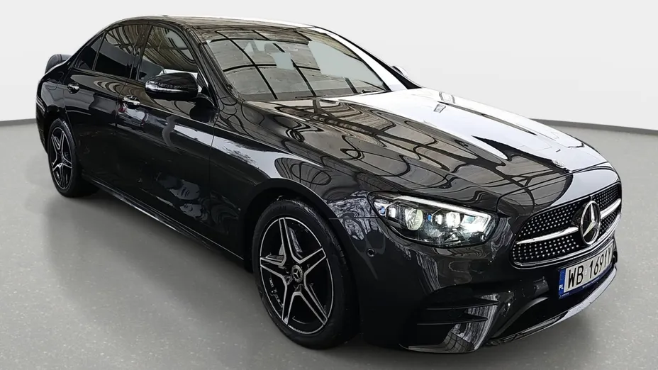 MERCEDES-BENZ E Klasa E 220 d 4-Matic AMG