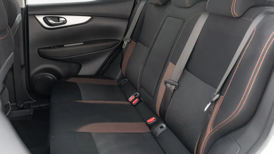 NISSAN Qashqai Qashqai 1.3 DIG-T N-Motion