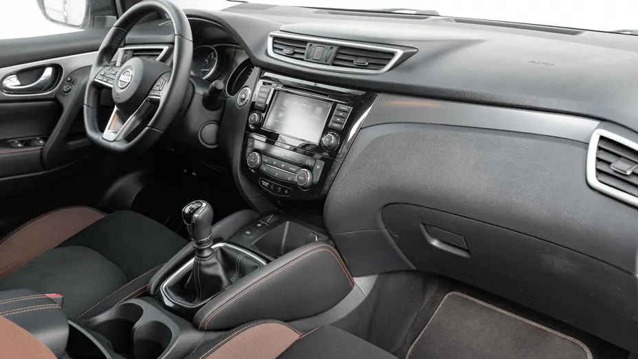 NISSAN Qashqai Qashqai 1.3 DIG-T N-Motion