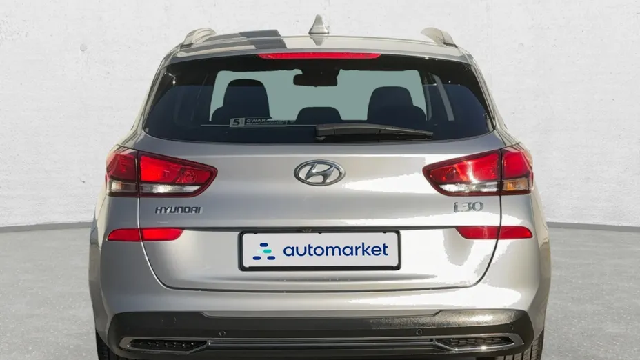 HYUNDAI i30 i30 1.0 T-GDI Smart