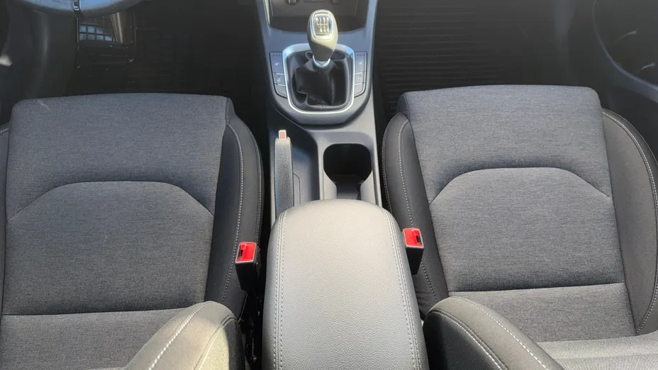 HYUNDAI i30 i30 1.0 T-GDI Smart