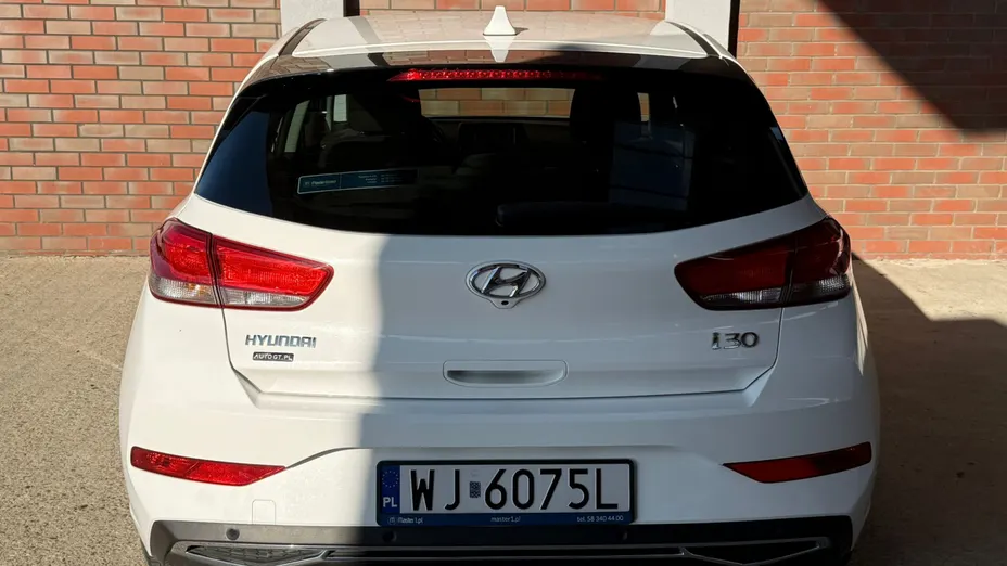 HYUNDAI i30 i30 1.0 T-GDI Smart