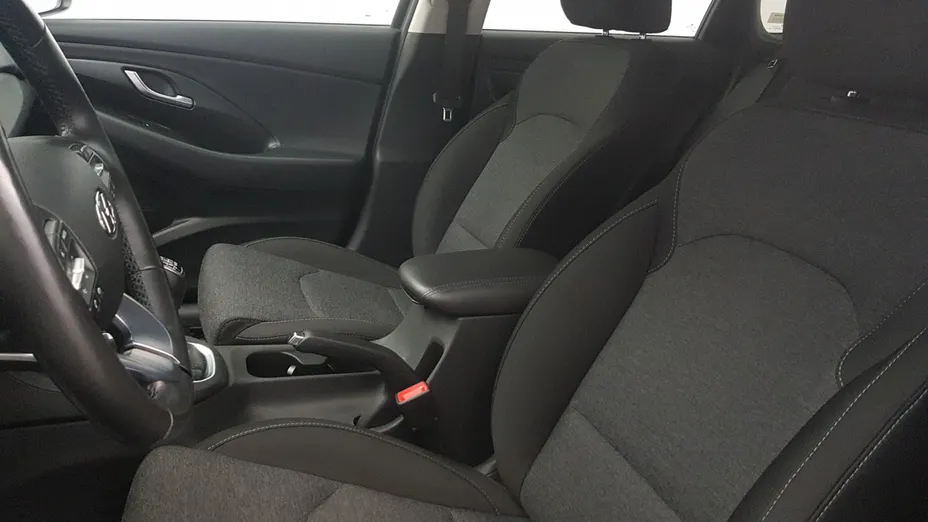 HYUNDAI i30 i30 1.0 T-GDI Smart