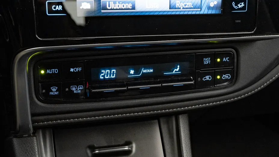 TOYOTA Auris Auris 1.6 Premium