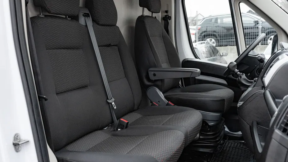 PEUGEOT Boxer Boxer 435 BlueHDi L3H2