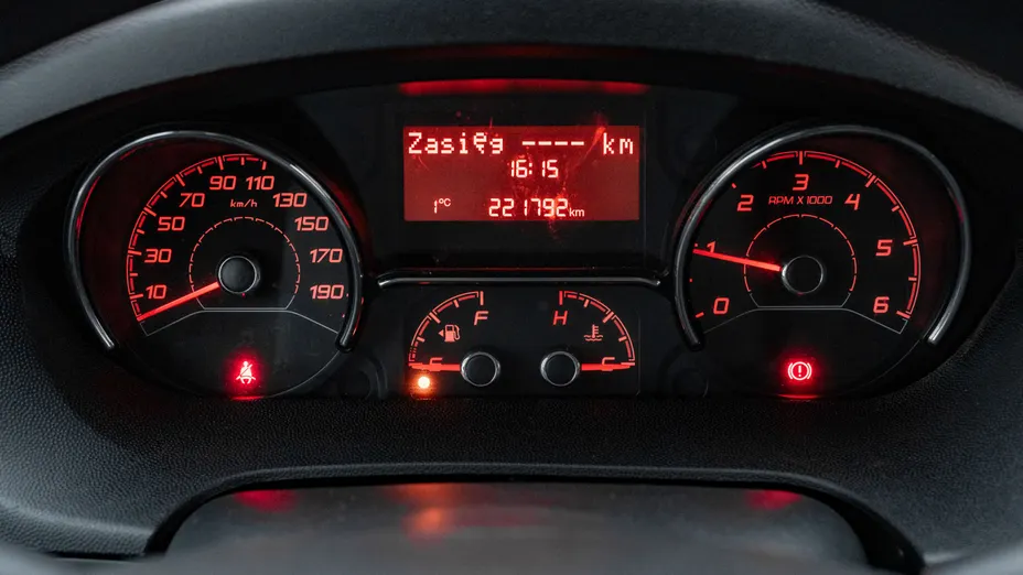 PEUGEOT Boxer Boxer 435 BlueHDi L3H2