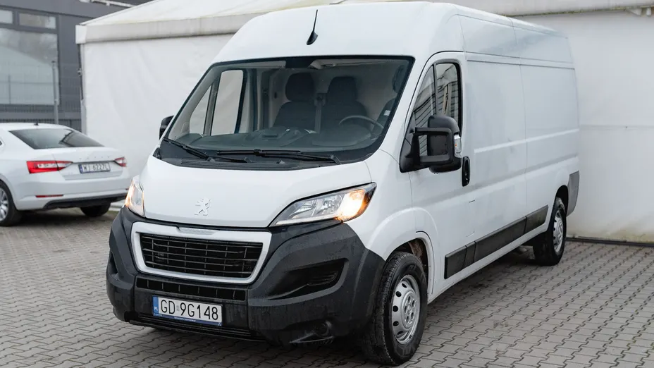 PEUGEOT Boxer Boxer 435 BlueHDi L3H2