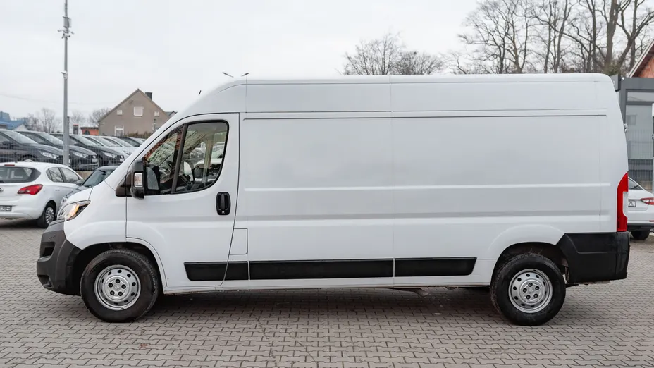 PEUGEOT Boxer Boxer 435 BlueHDi L3H2