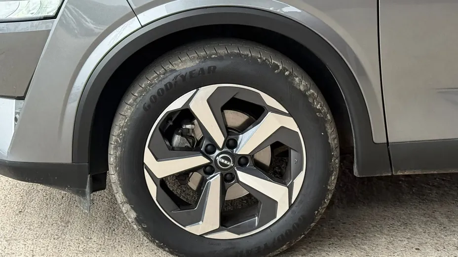 NISSAN Qashqai Qashqai 1.3 DIG-T mHEV N-Connecta Xtronic