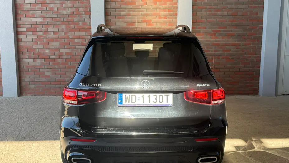 MERCEDES-BENZ GLB GLB 200 4-Matic AMG Line 8G-DCT