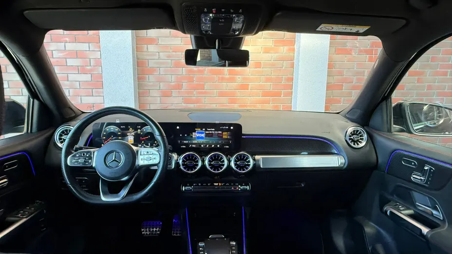 MERCEDES-BENZ GLB GLB 200 4-Matic AMG Line 8G-DCT